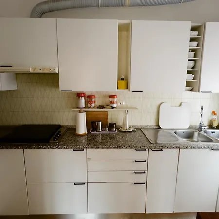 Elyse * Монтероссо-аль-Маре