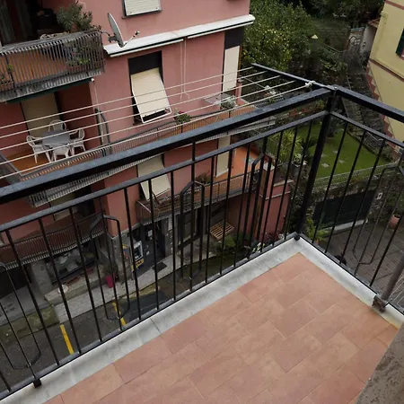 Elyse Apartment